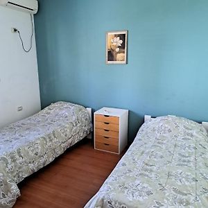 Habitación con 2 Camas Individuales